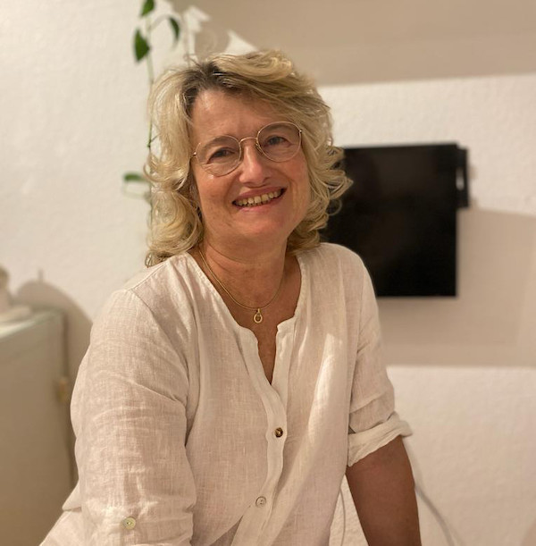 Hatha Yogakurse in Eisingen nahe Würzburg von Christine Racky.